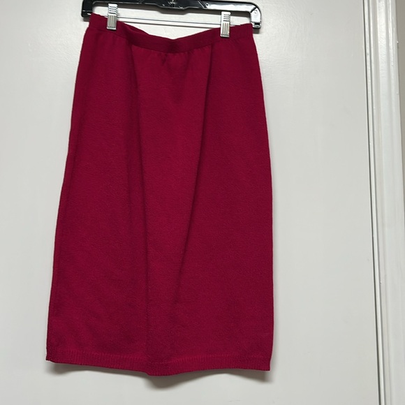 Helen HSU NY: Two piece sweater and skirt set - Picture 6 of 6